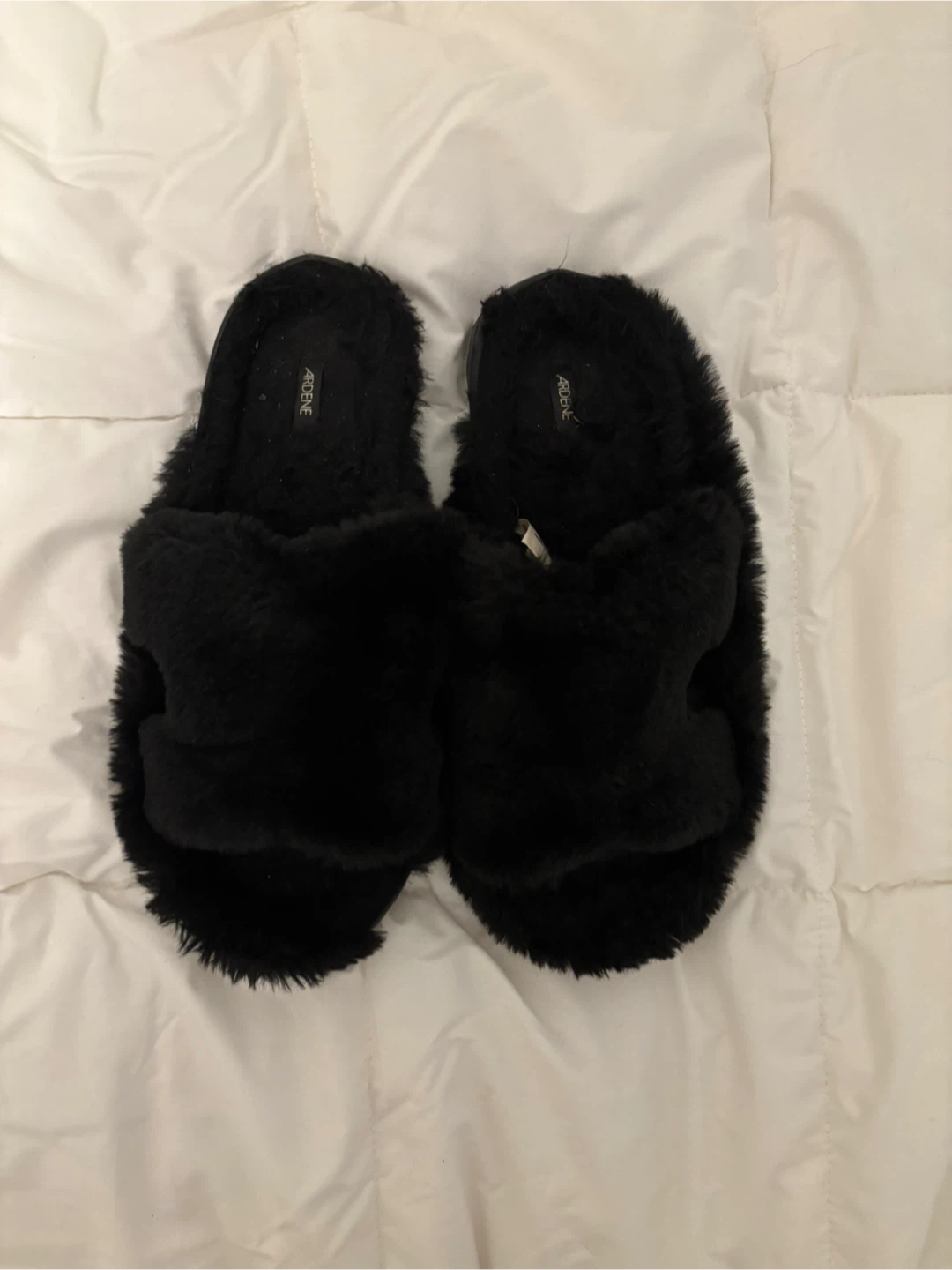 Ardene Black Faux Fur Slippers - photo 2