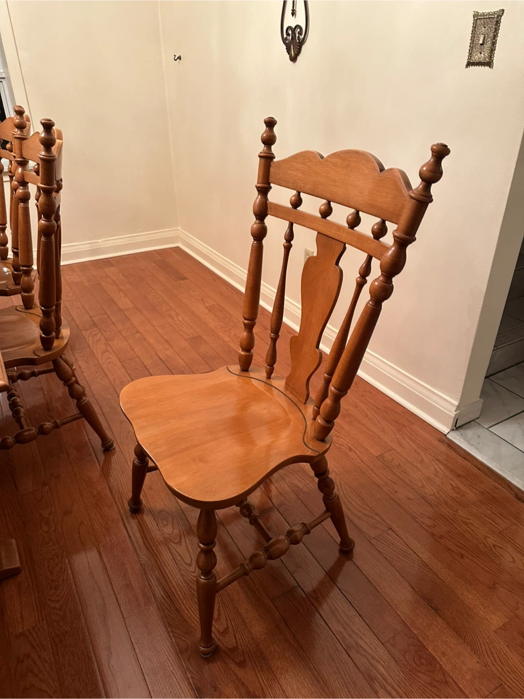 Set of 6 Wooden Dining Chairs - photo 3