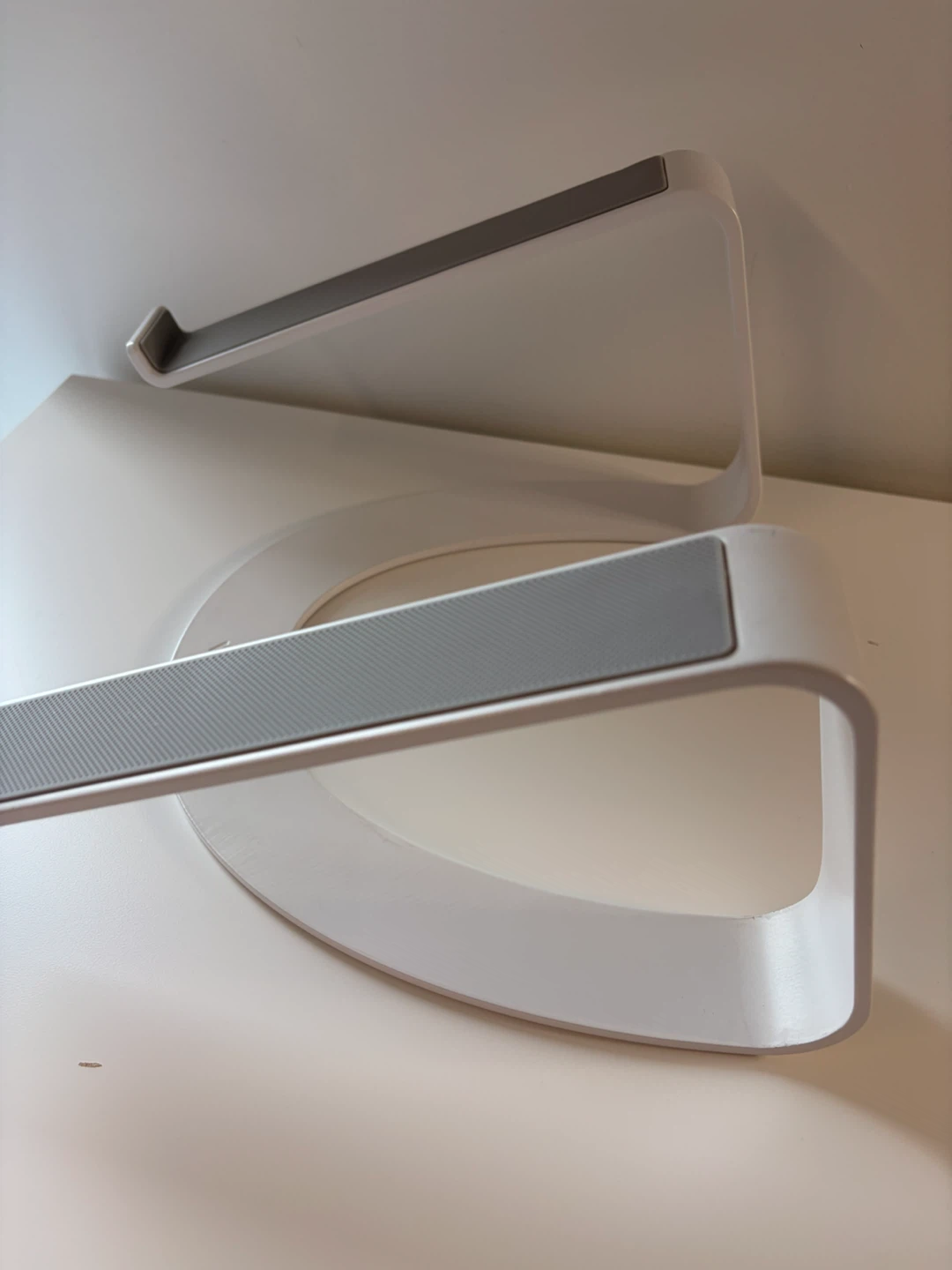 Laptop Stand - photo 4