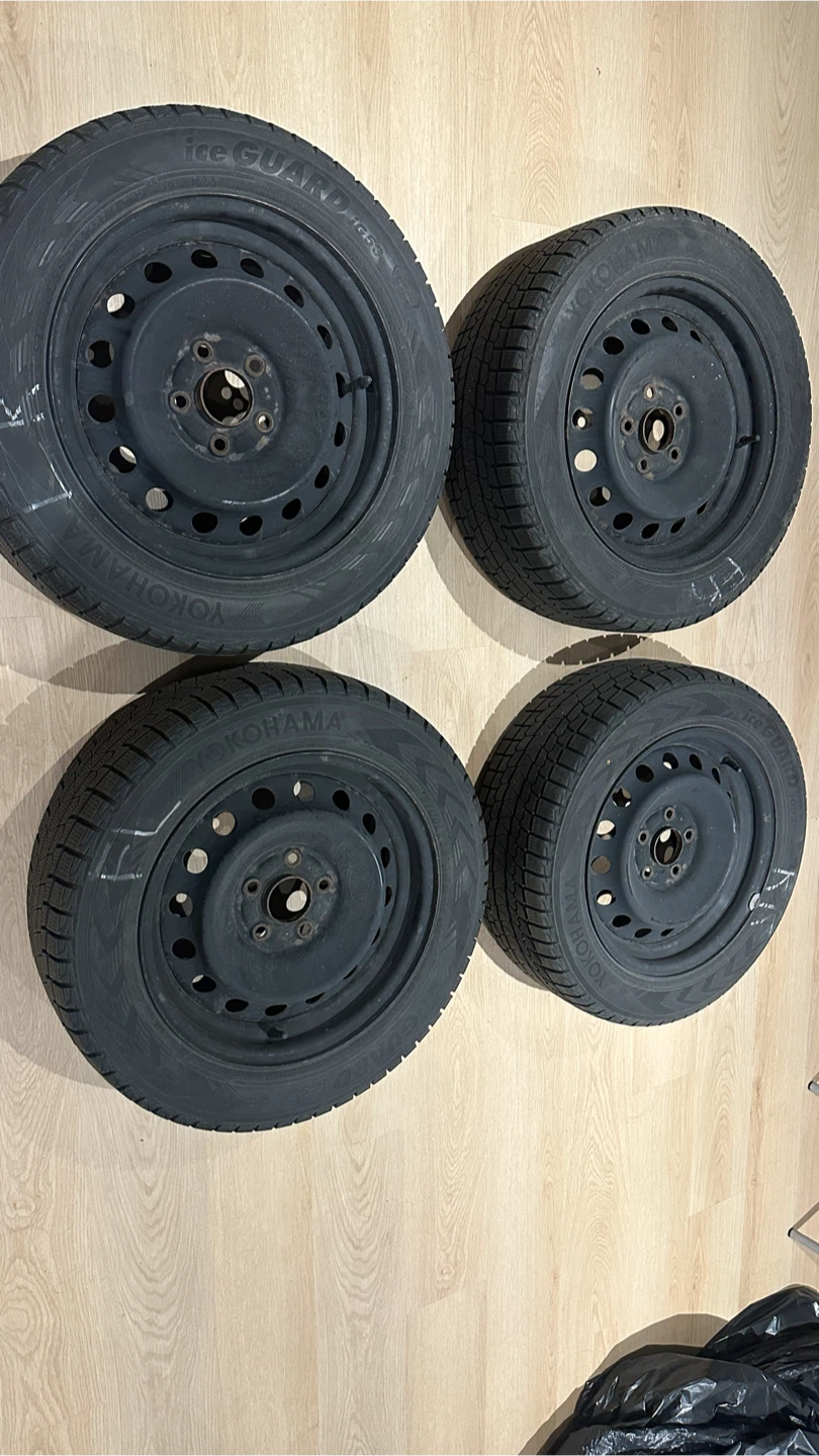 Set of 4 Yokohama iceGUARD iG53 Winter Tires 215/55R16 - photo 3