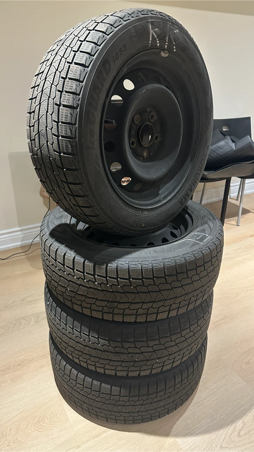 Set of 4 Yokohama iceGUARD iG53 Winter Tires 215/55R16 - photo 5