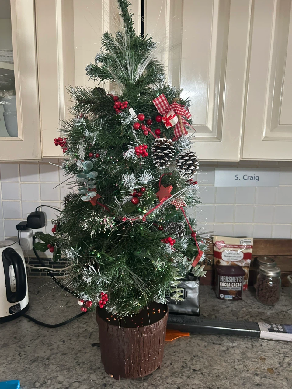Pre-lit Tabletop Christmas Tree