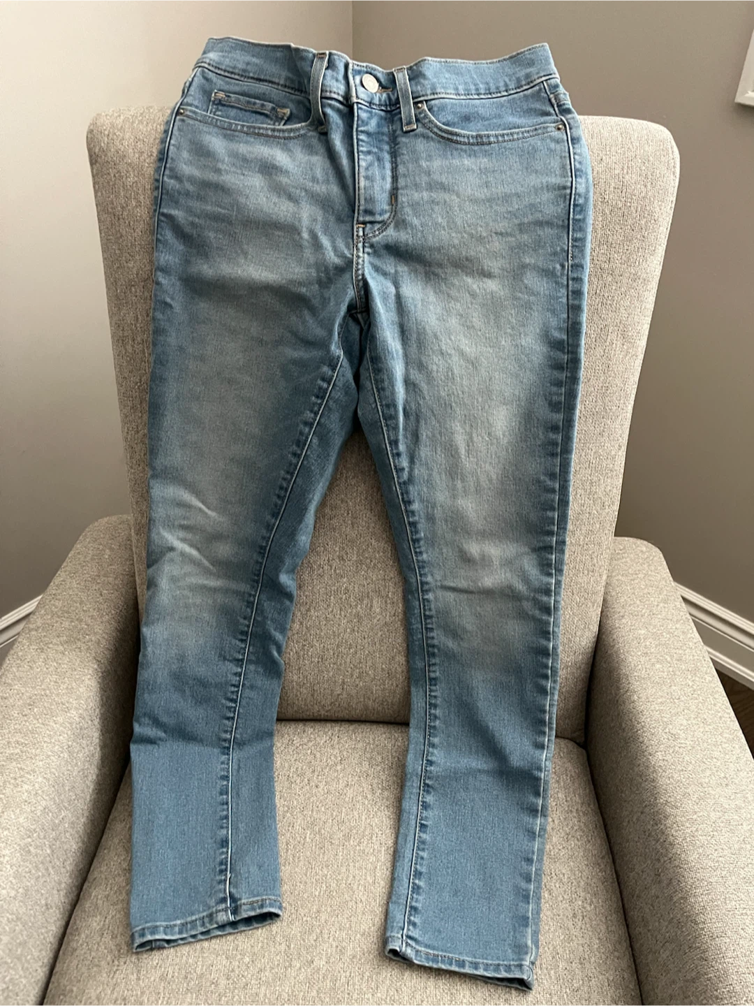 Levi's 311 Shaping Skinny Jeans Size 27