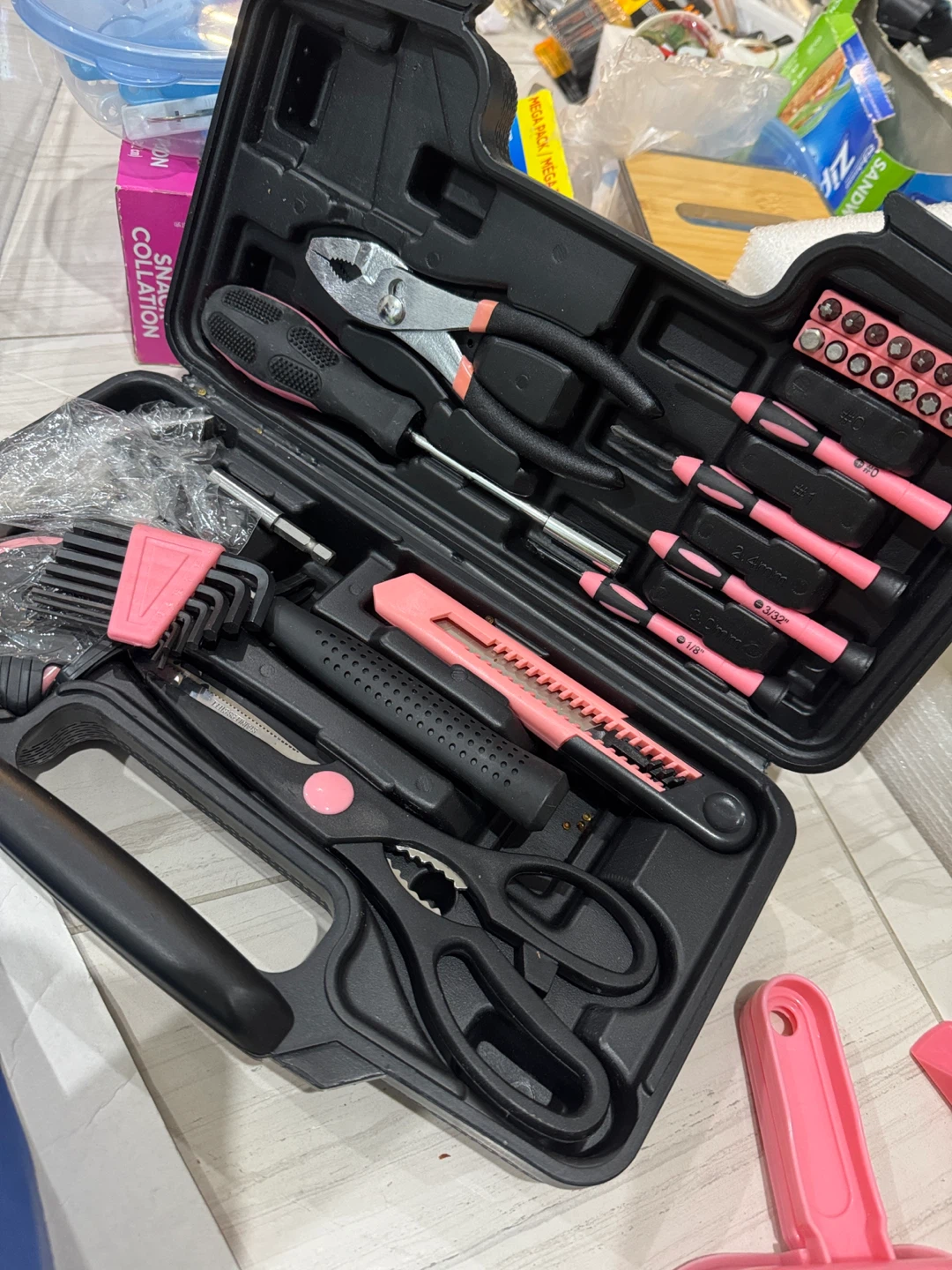 Pink and Black Multi-Tool Kit - photo 2