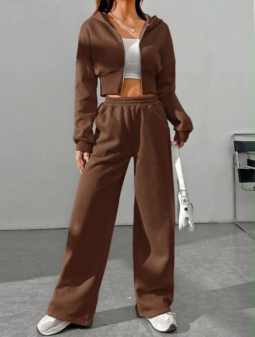 Brown Cropped Hoodie and Wide Leg Sweatpants Set - photo 3