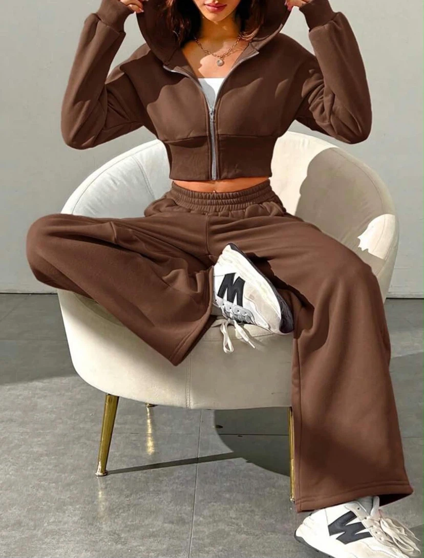 Brown Cropped Hoodie and Wide Leg Sweatpants Set - photo 5
