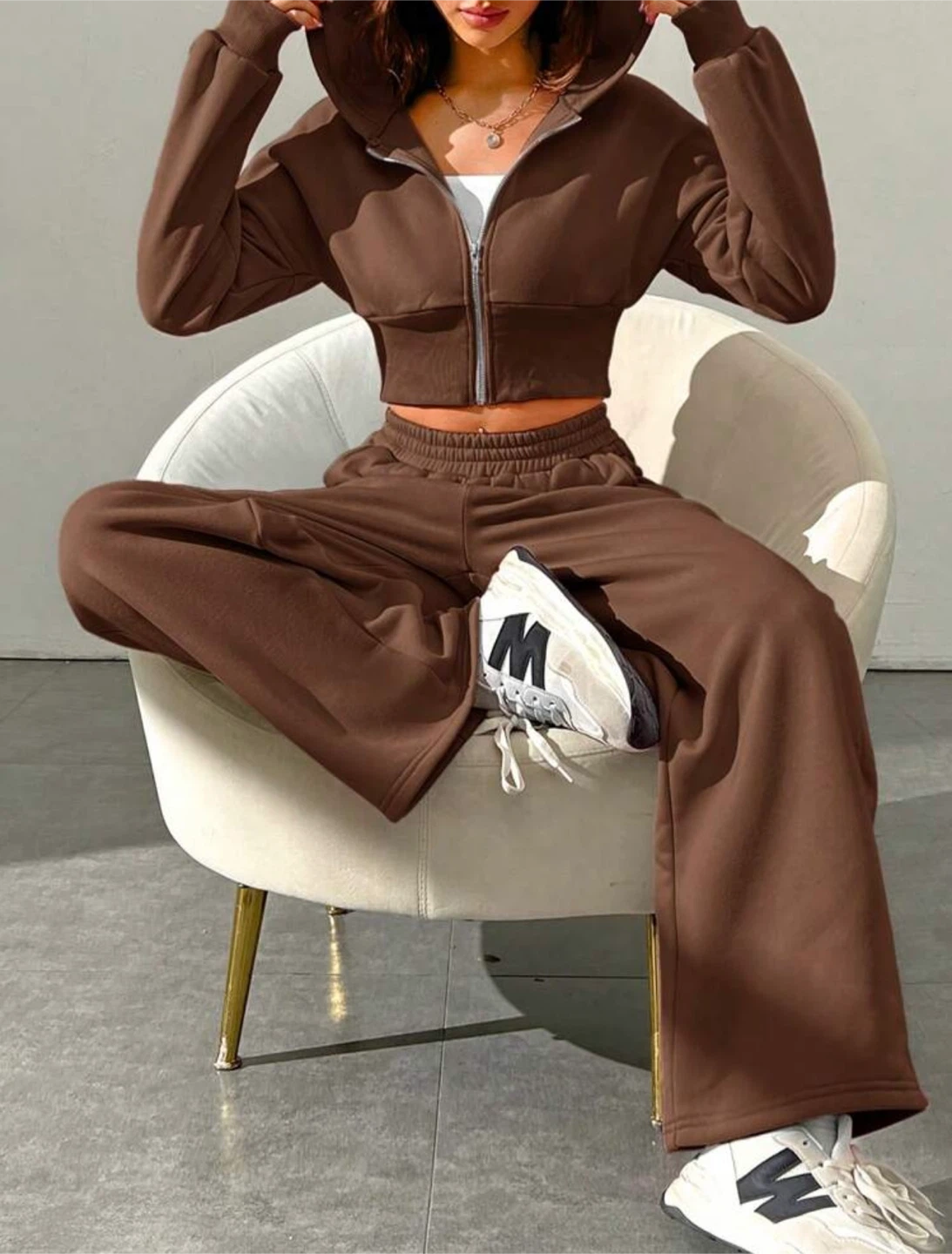 Brown Zip-Up Cropped Hoodie and Sweatpants Set - photo 4