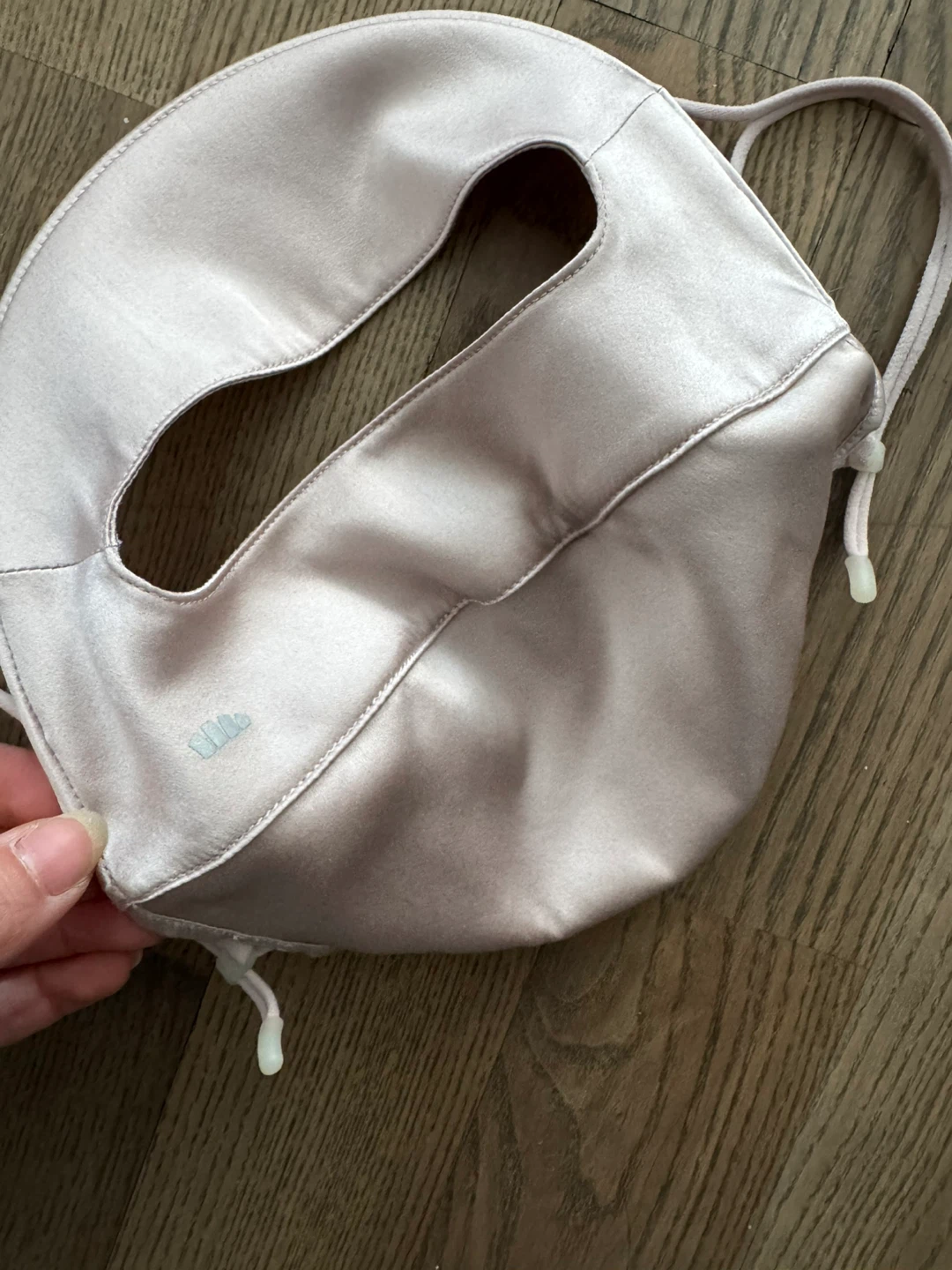 European Royal family brand Whole Silk designer’s Facial Mask - photo 2