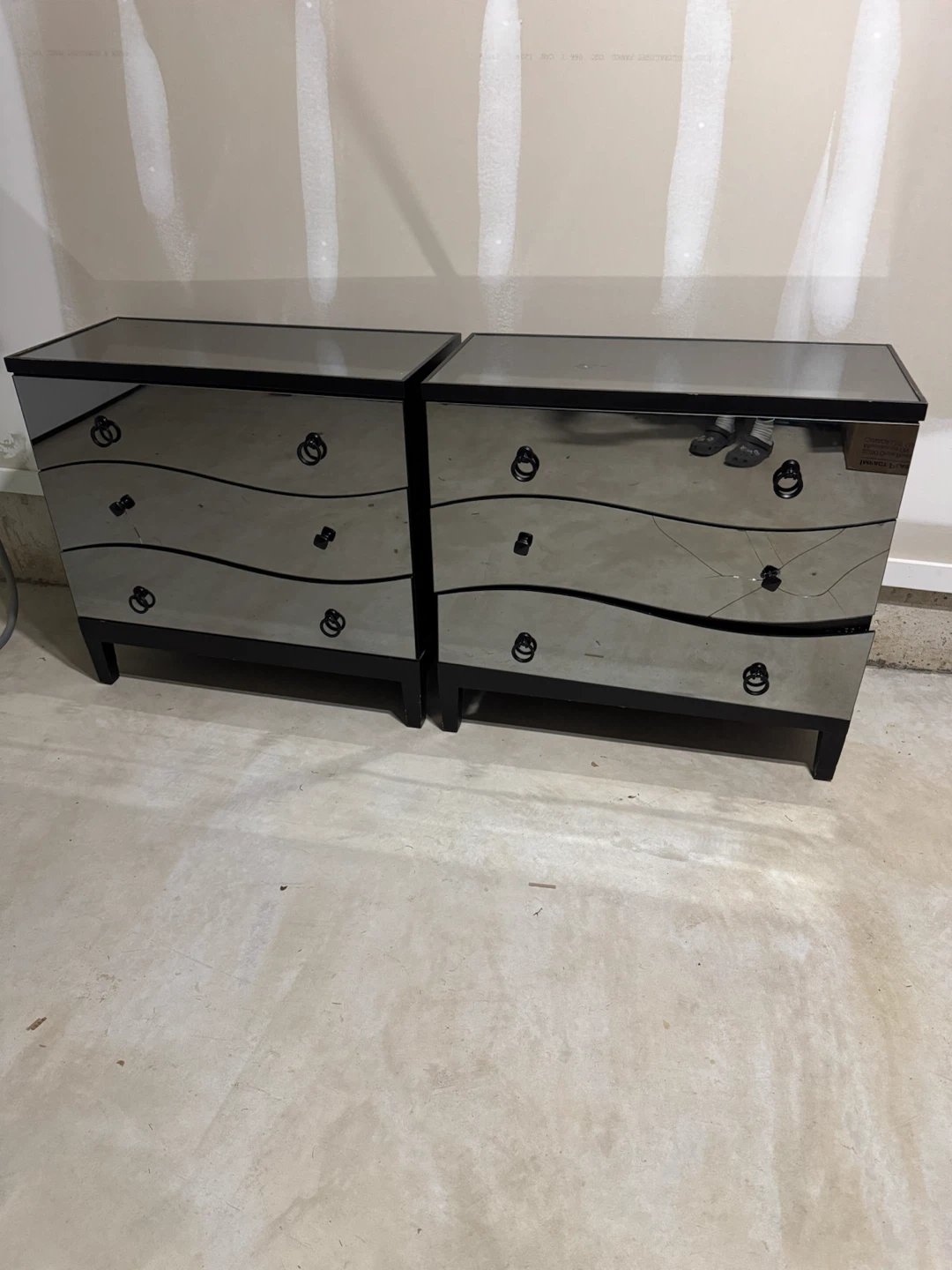 Mirrored 3-Drawer Nightstand - photo 3