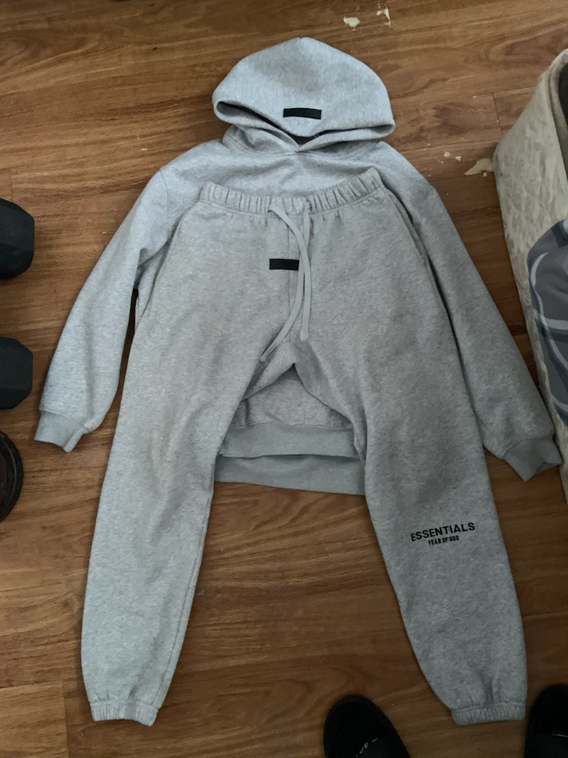 Men’s Essentials track - photo 2