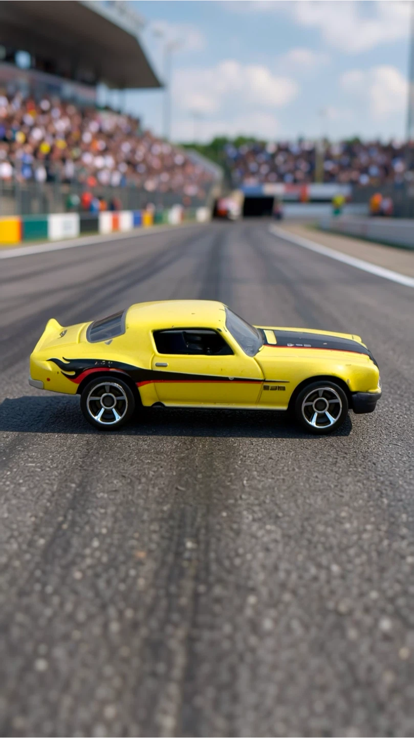 Hot Wheels Stars & Stripes 70 Chevy Camaro RS set - photo 3