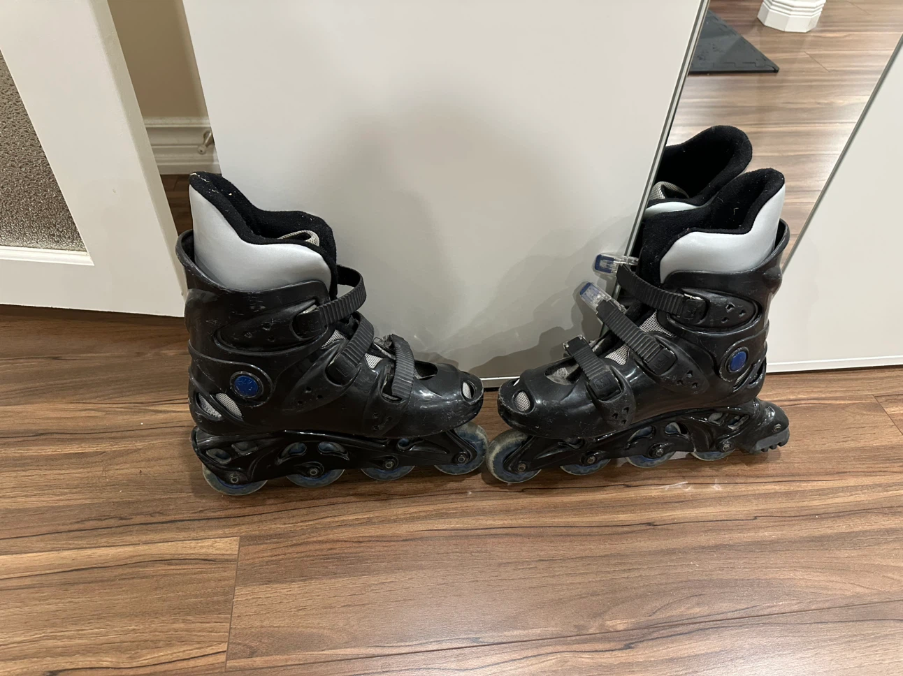 Black Ultra Wheels Tritium inline skates - photo 2
