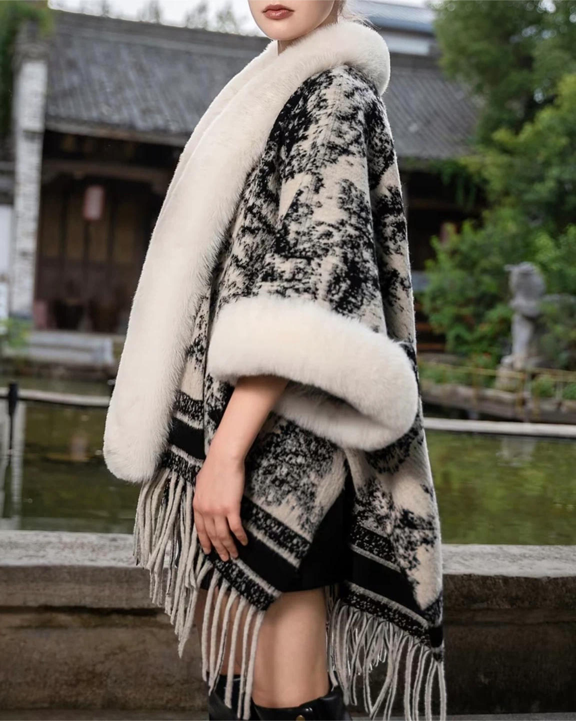 Faux Fur Trim Knit Poncho - photo 2