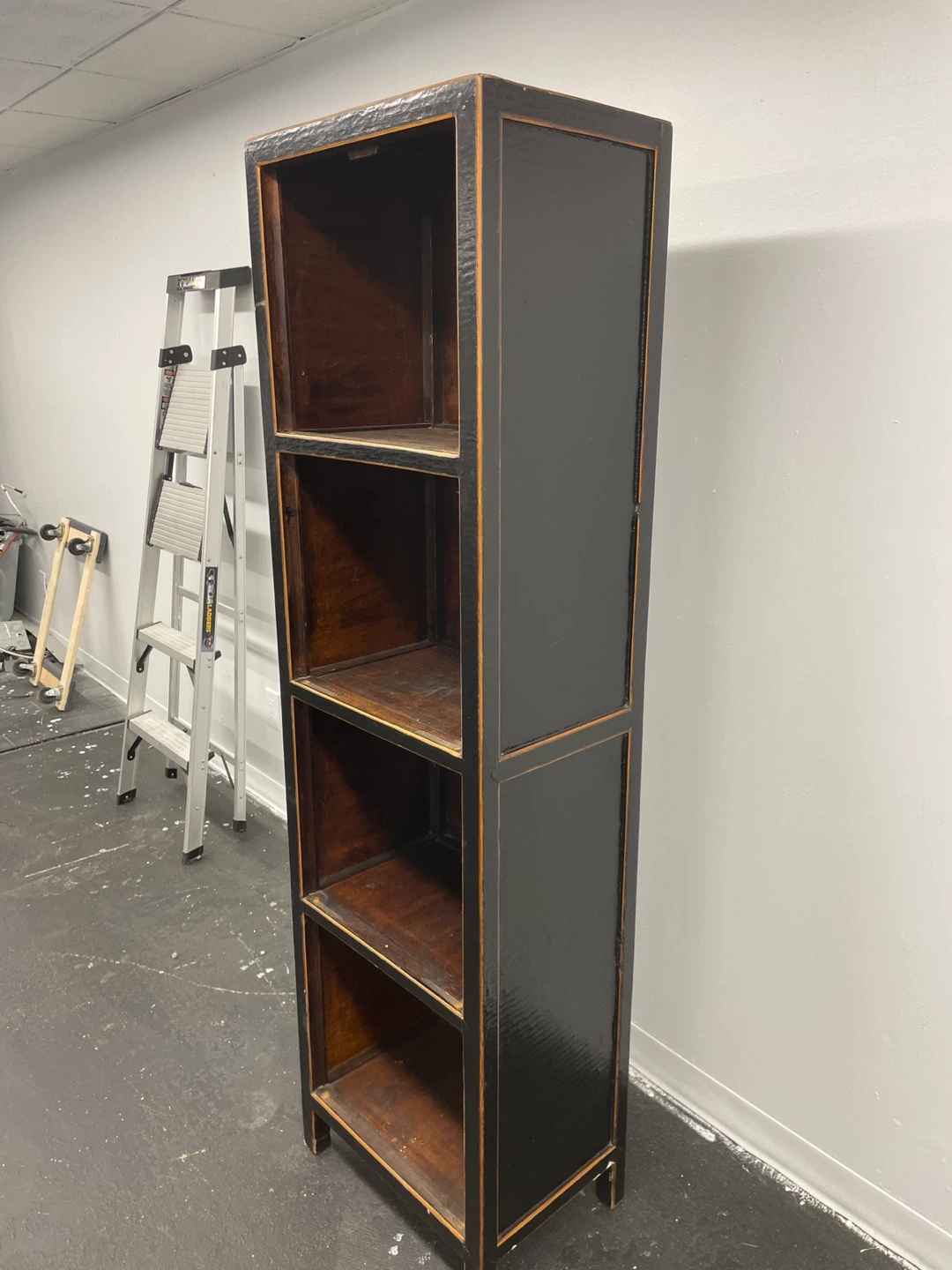 Black and Brown Wood Bookshelf - photo 4