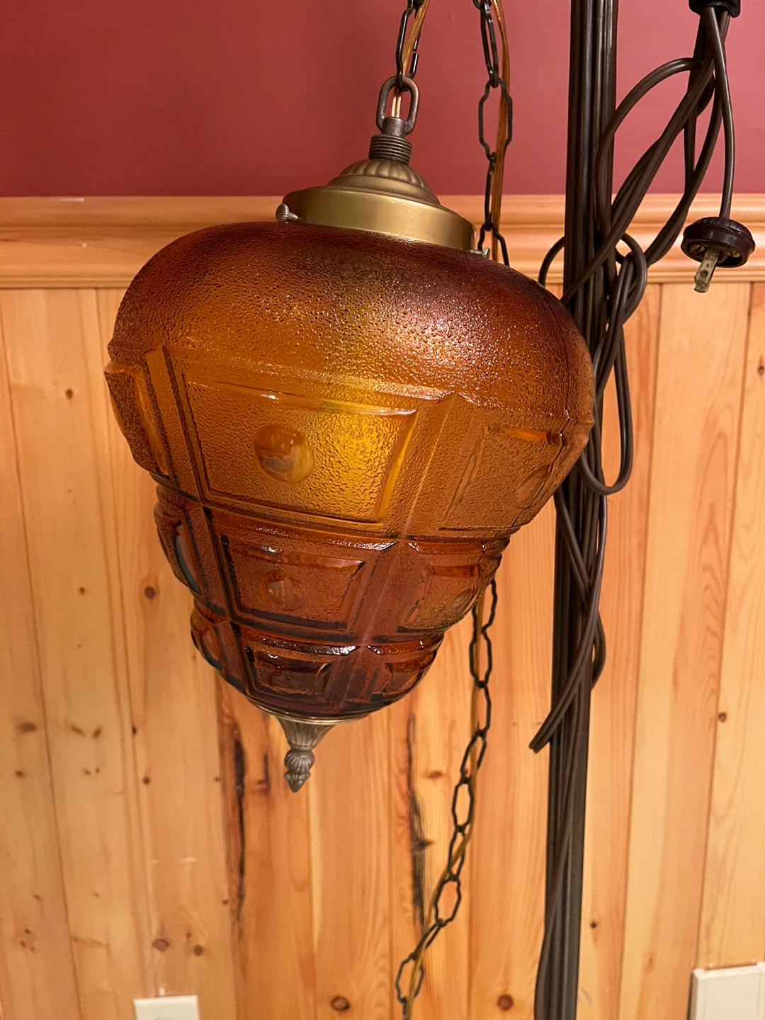 A beautiful vintage amber glass swag light - photo 2
