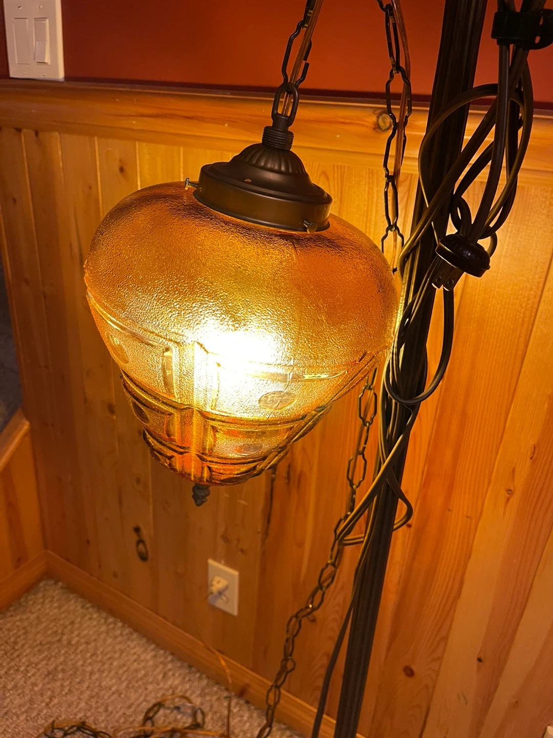 A beautiful vintage amber glass swag light - photo 4