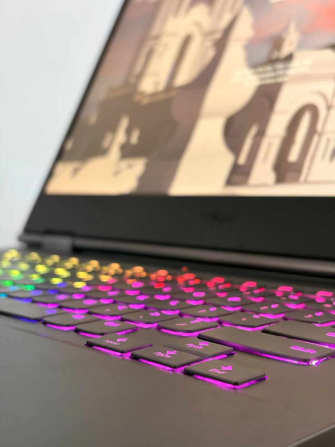 Lenovo Legion Y740 Gaming Laptop — i7-8th / 16GB / SSD / RTX2070 - photo 4