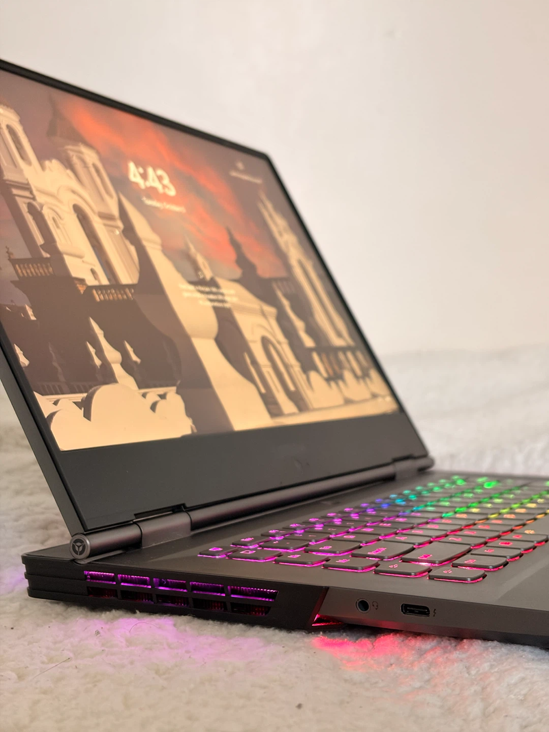 Lenovo Legion Y740 Gaming Laptop — i7-8th / 16GB / SSD / RTX2070 - photo 5