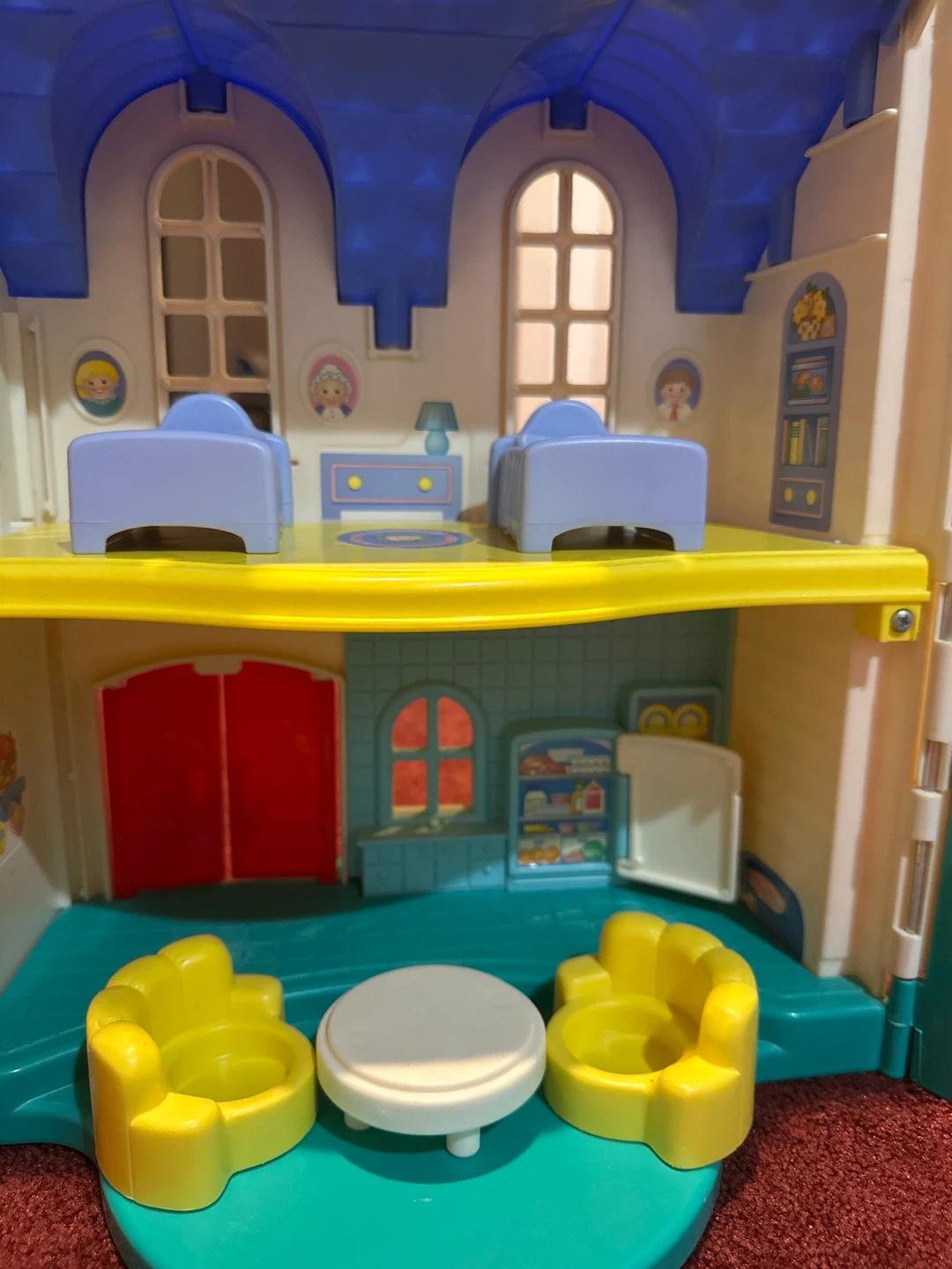 Fisher-Price Loving Family Dollhouse - photo 3
