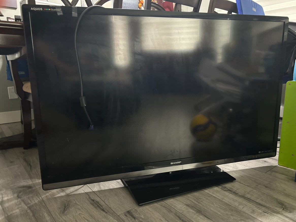Sharp AQUOS Quattron 50 inch LED