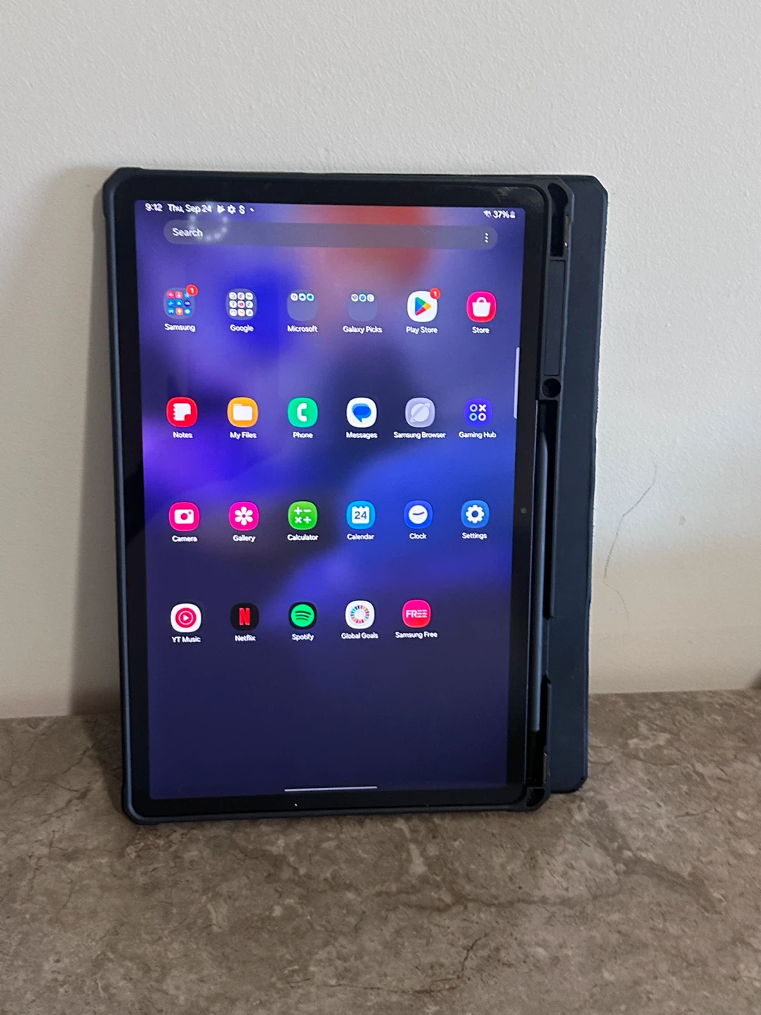 Samsung Galaxy Tab S7 FE with Stylus and Case - photo 2
