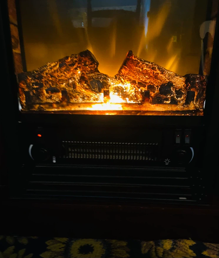 Electric Fireplace with Wooden Mantel - photo 3