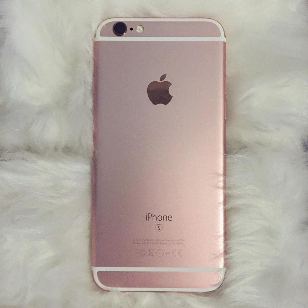 LOOKING for old iphone - photo 2