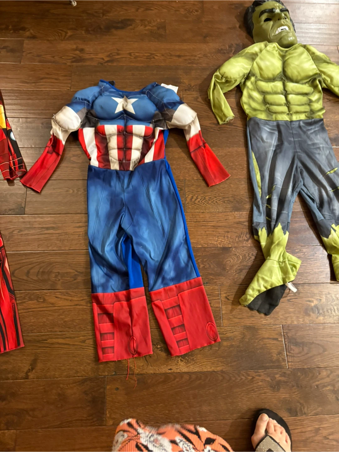 Selection of Kids Halloween Costumes - photo 4