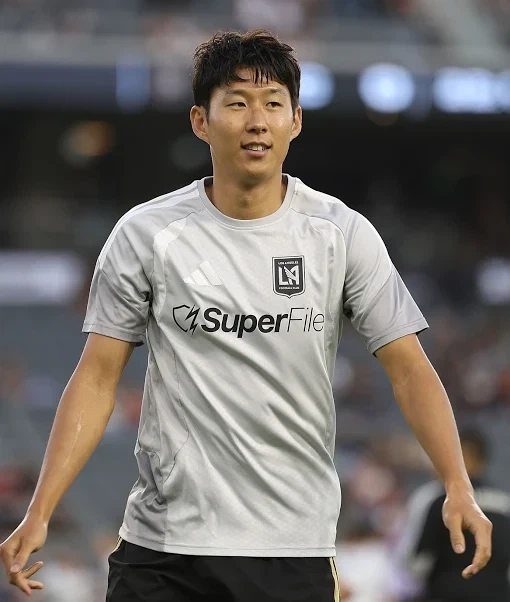 WTB son Heung Min cards