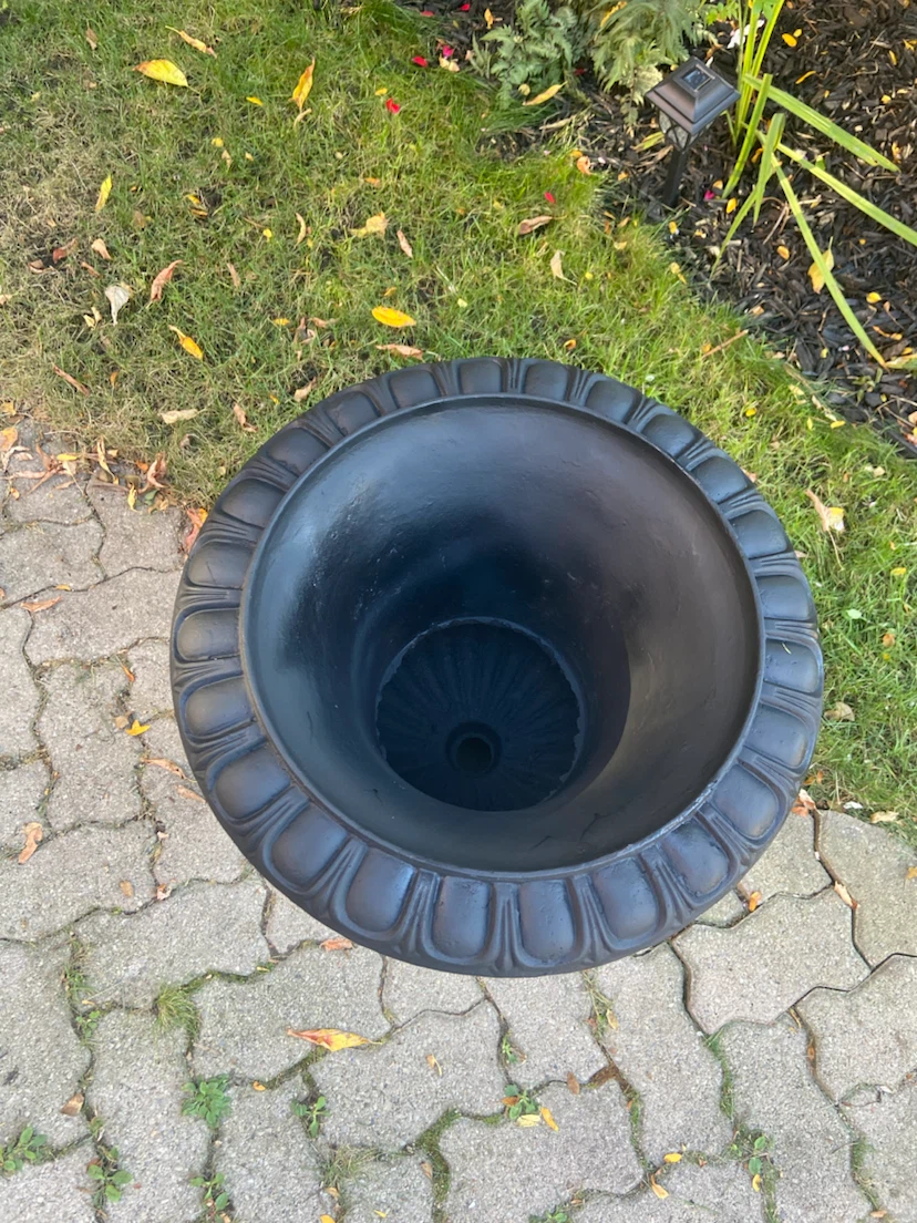 Black Pedestal Urn Garden Planter - photo 5
