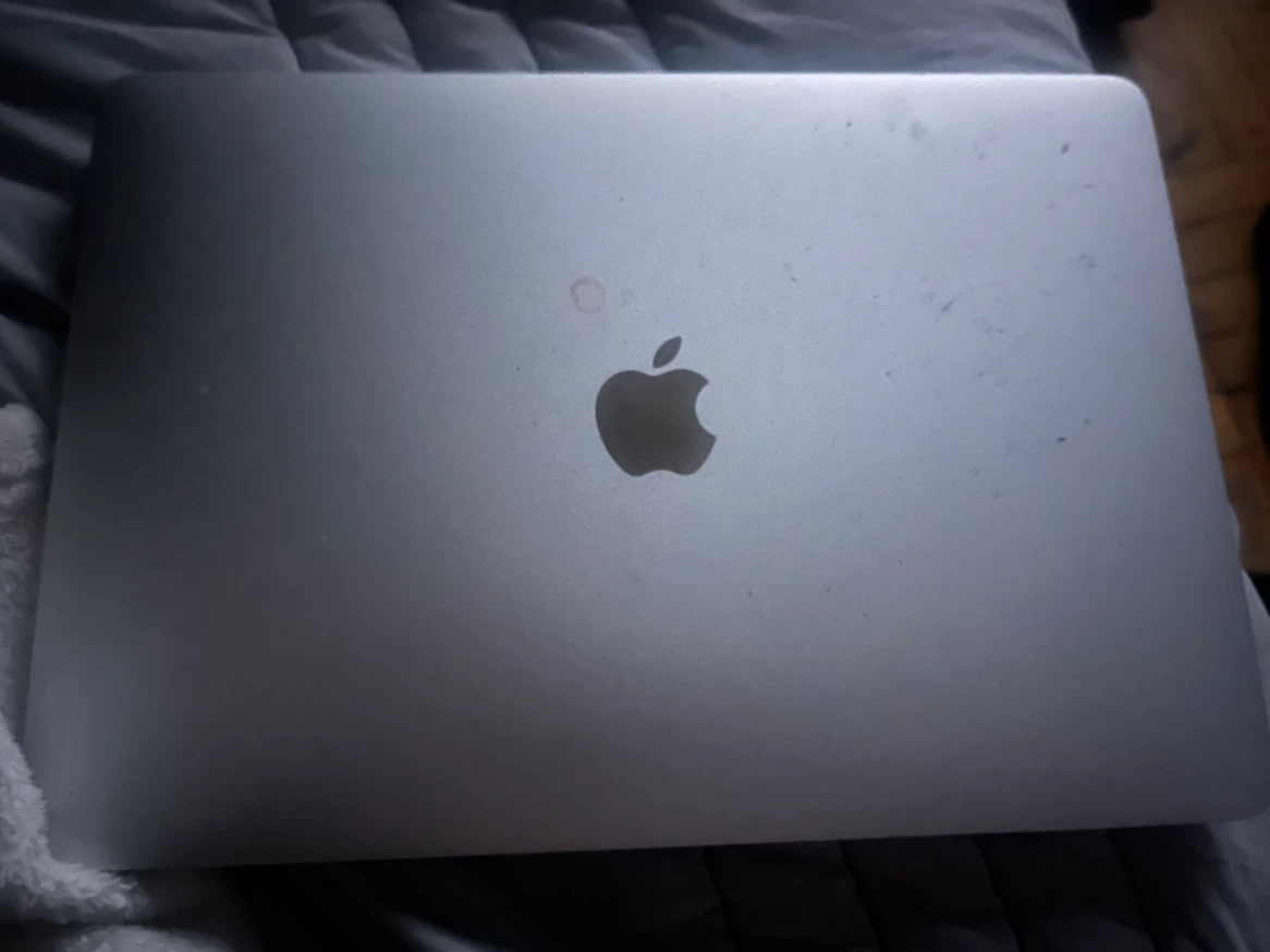2017 MacBook Pro 13-inch - photo 3