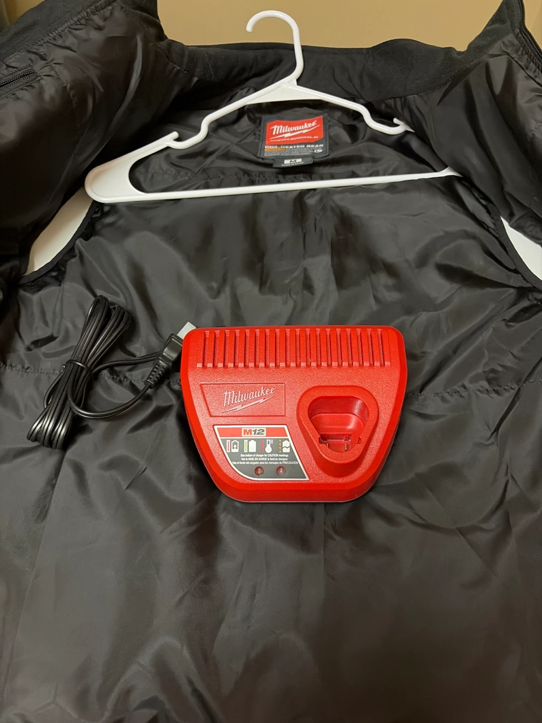 Milwaukee M12 Heated Vest - Black - Medium - photo 3