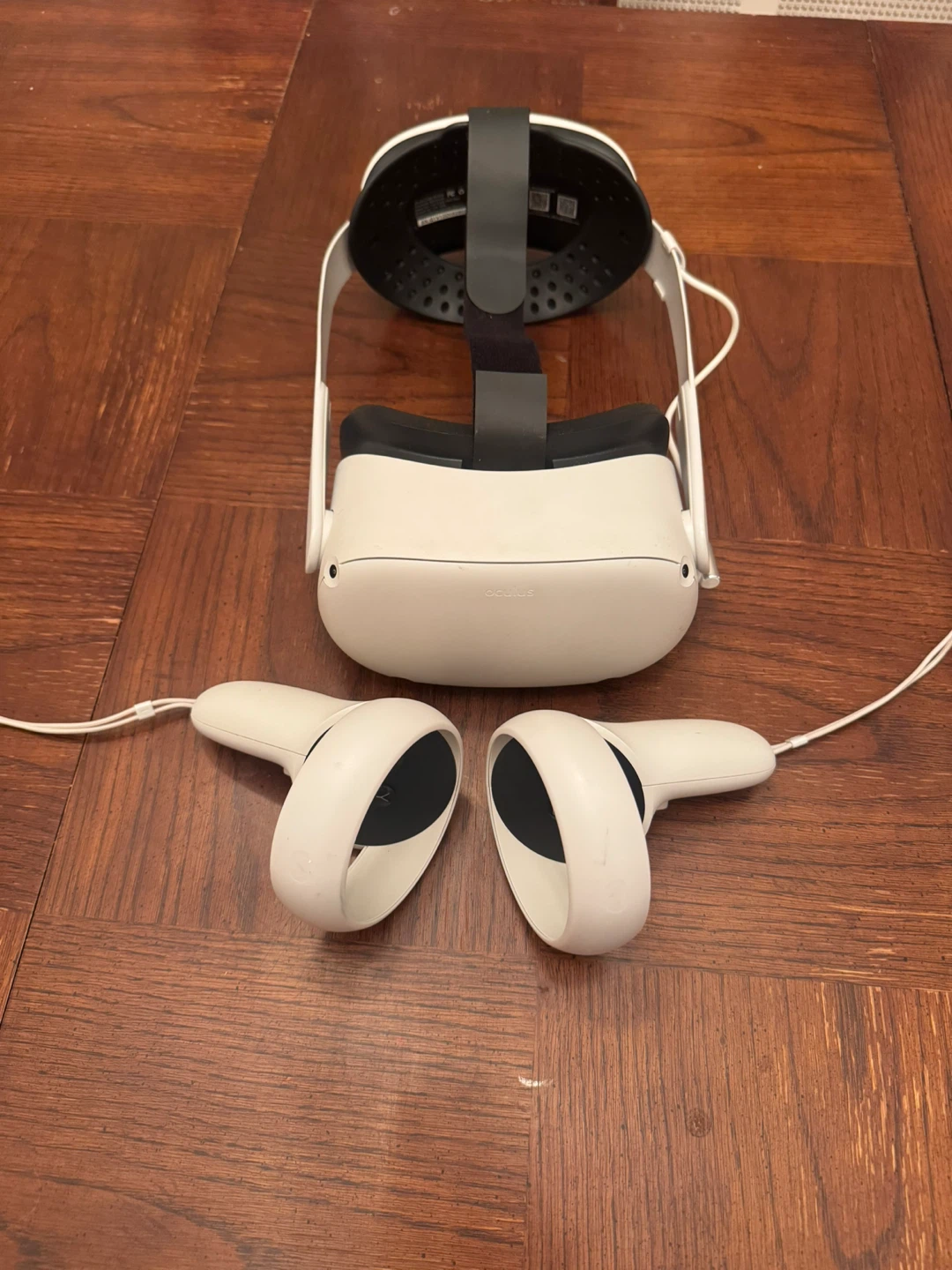 Oculus Meta Quest 2 VR Headset