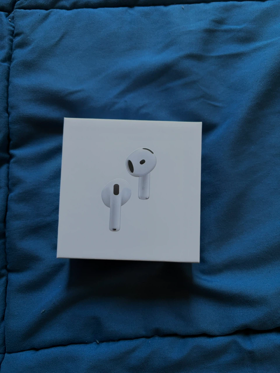 Apple AirPods 4 with Active Noise Cancellation