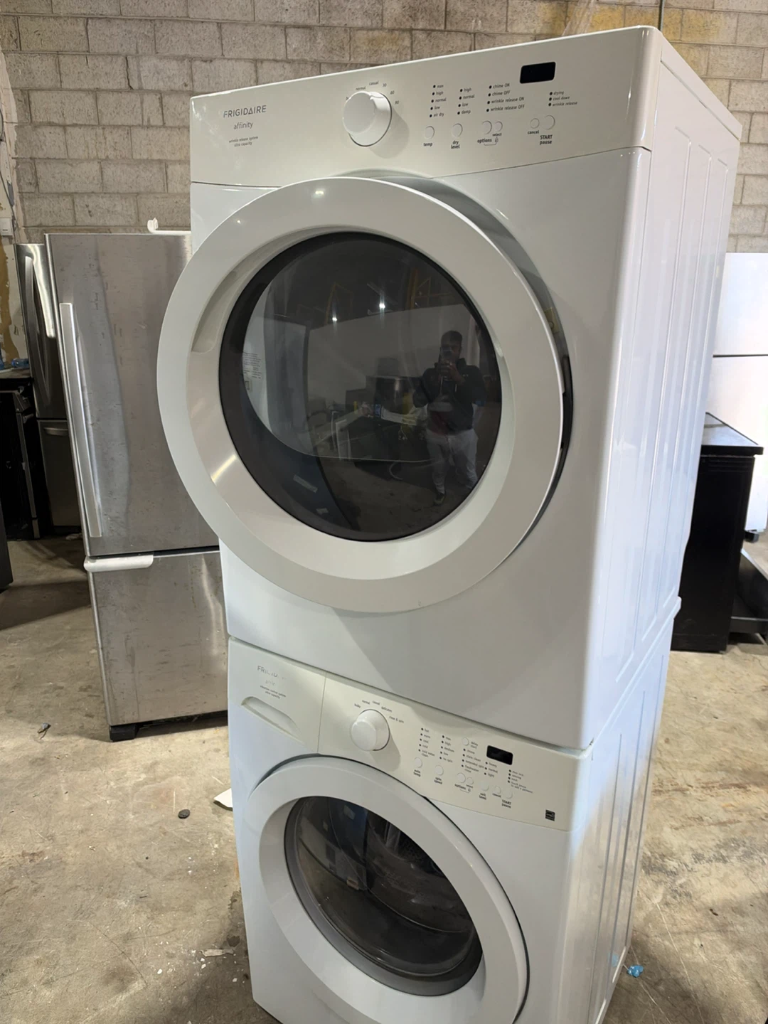 Frigidaire washer and dryer set only 🔥 590/- 🔥 - photo 2