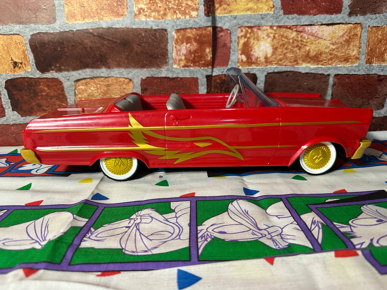 WWE Action Figure Vehicle Lucha Low Rider Mo Figure - photo 3