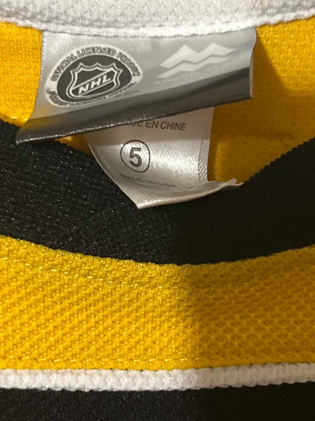 🔥 Rare Vintage Boston Bruins Kids Jersey - Size 5 Brand New 🔥 - photo 4