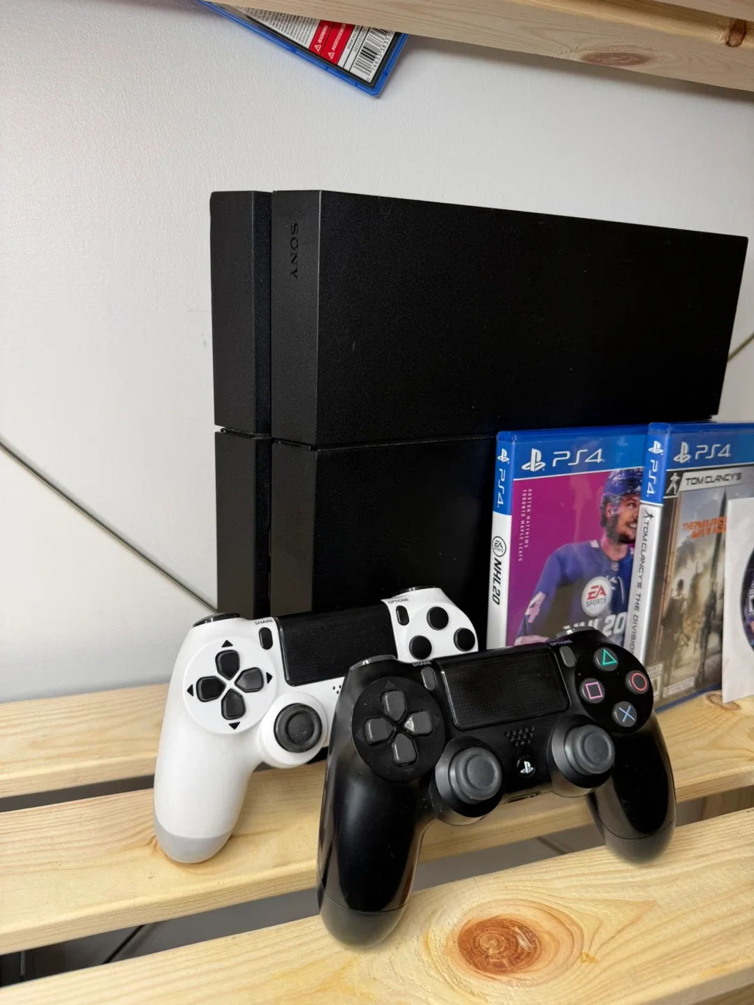 PlayStation 4 with games - photo 2