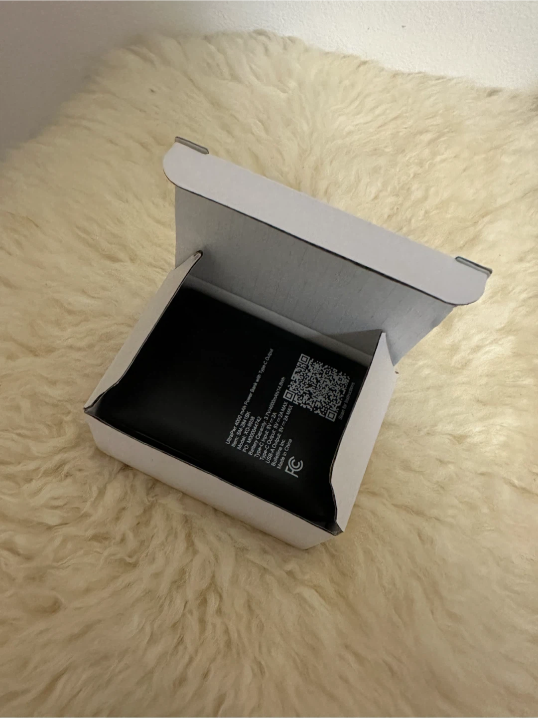 UltraPwr 4000 mAh Power Bank - photo 3