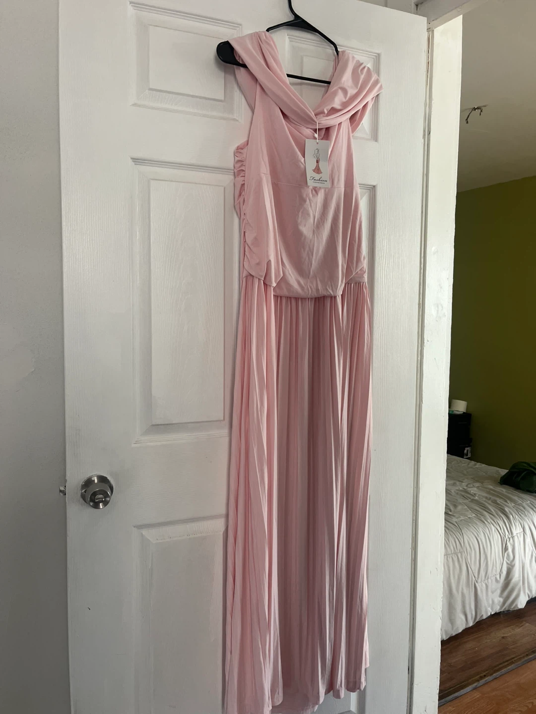 Pink Off-The-Shoulder Pleated Dress - photo 3