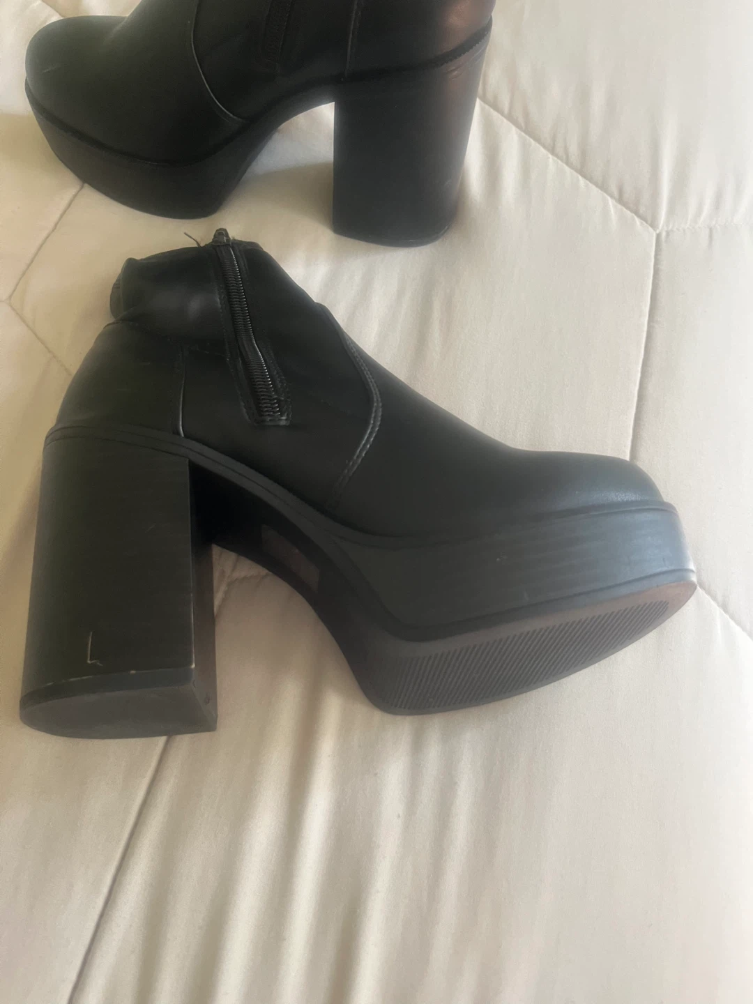 Black Platform Ankle Boots - photo 4