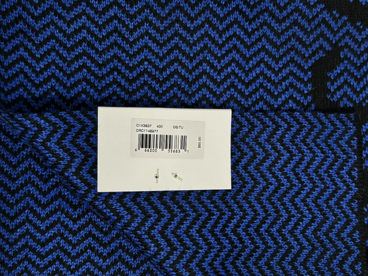 Calvin Klein Chevron Scarf BNWT - photo 3
