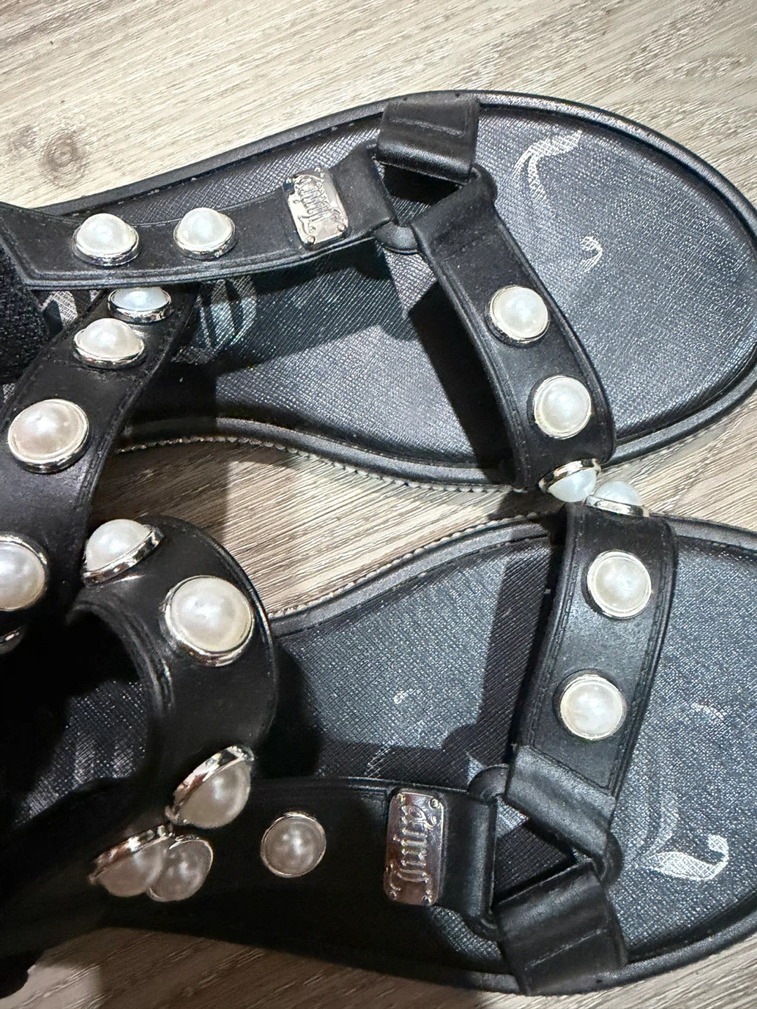 Juicy Couture Pearl Accent Sandals - photo 2