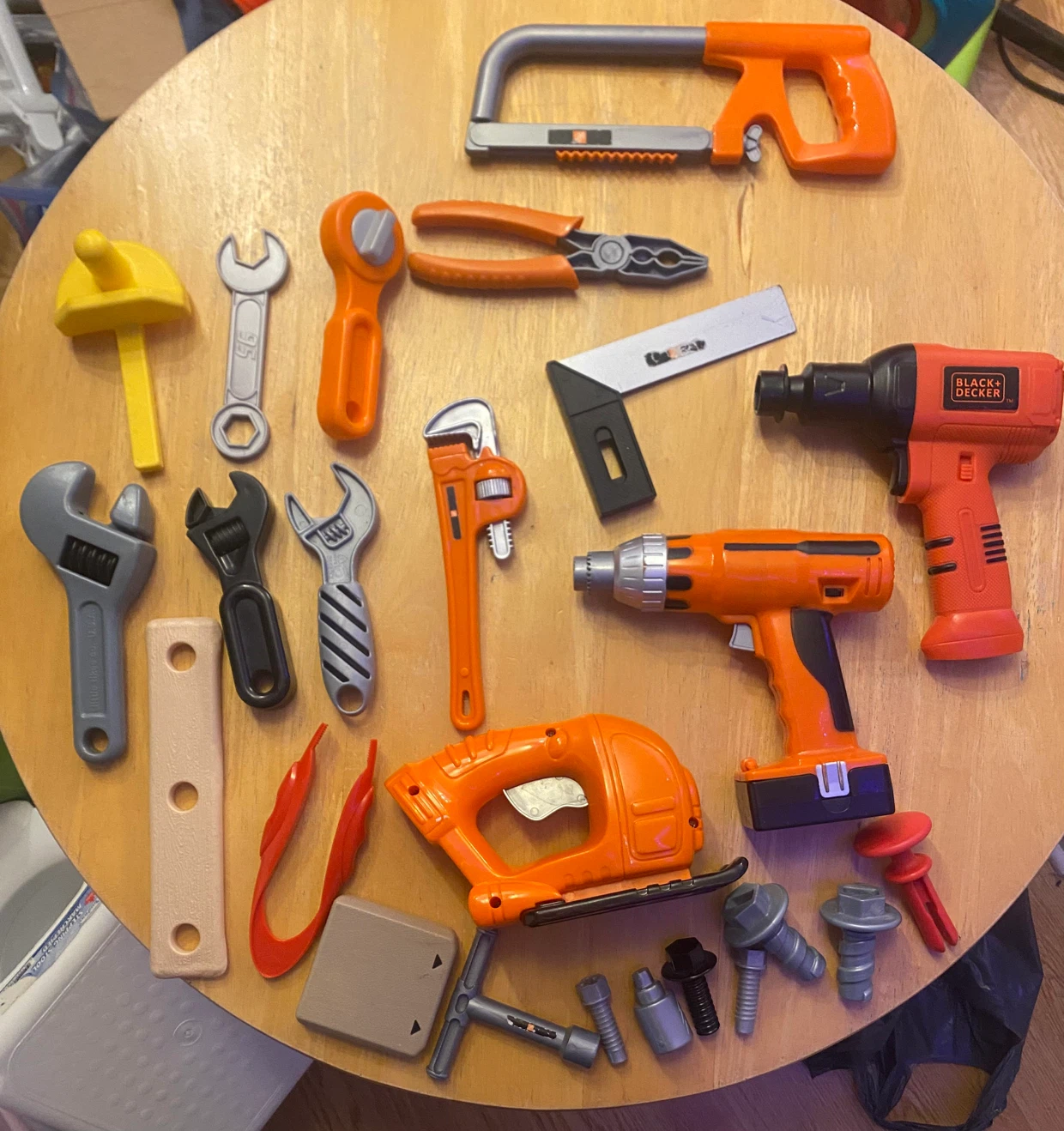 Spiderman tool bench with tools - photo 4