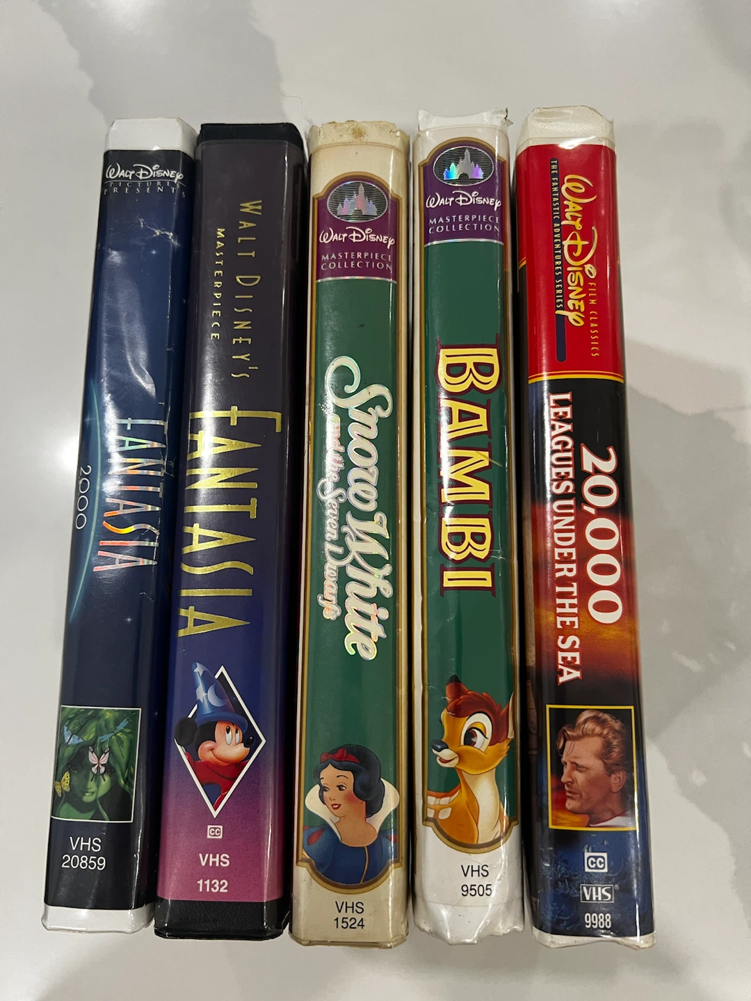 Lot of 5 Walt Disney VHS Tapes - photo 2