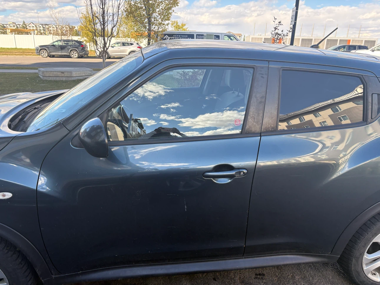 Car - photo 4