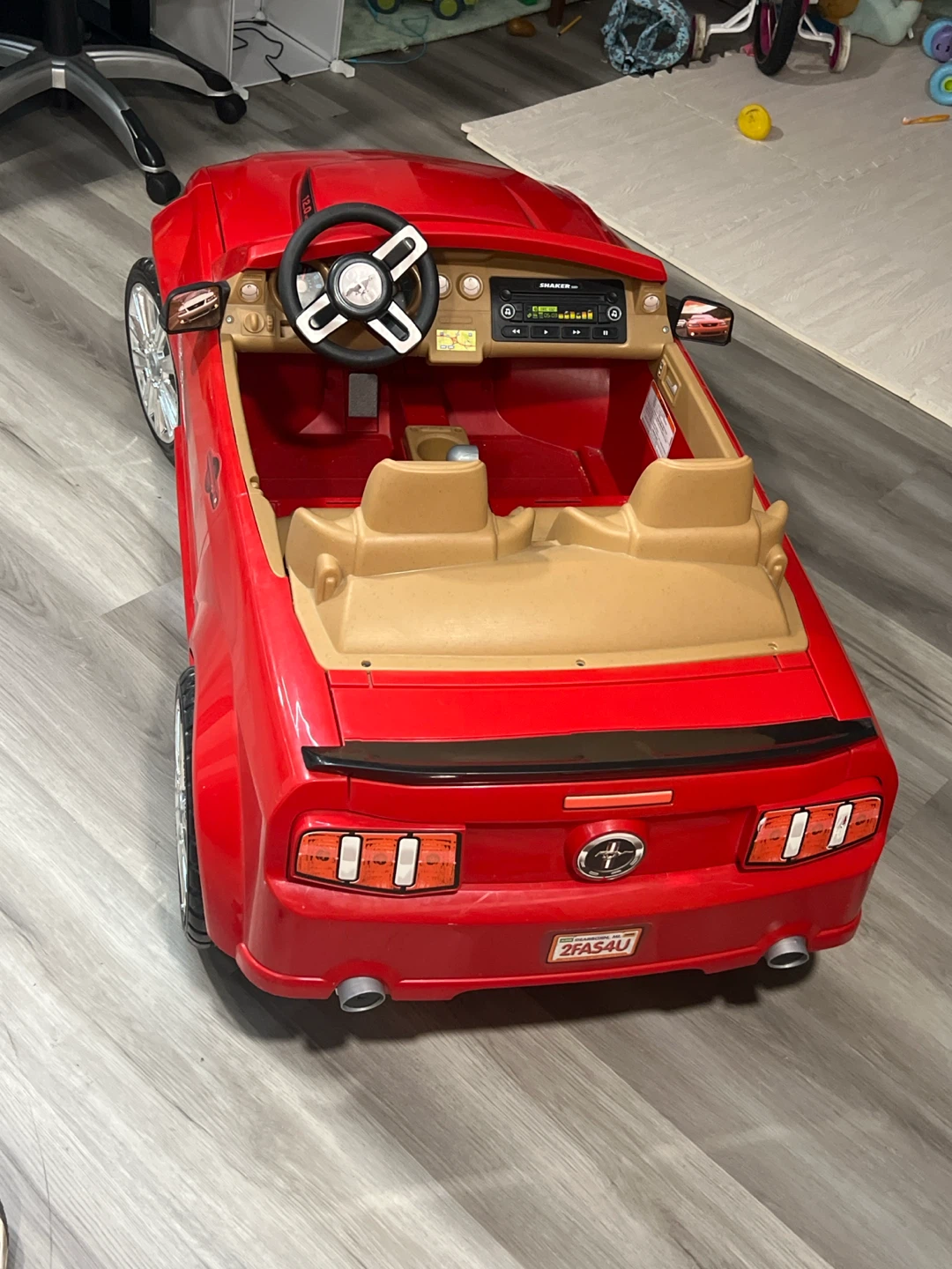 Fisher-Price Power Wheels Ford Mustang - photo 2