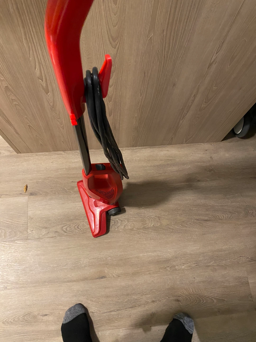 Dirt Devil Simpli-Stik 3-in-1 Vacuum - photo 2