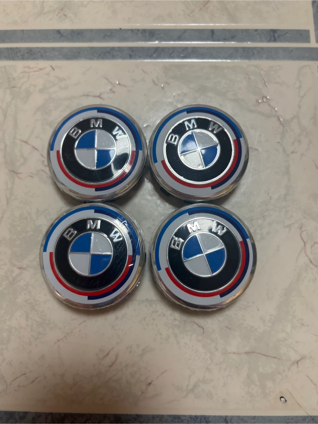 Set of 4 BMW M Heritage Wheel Centre Caps - photo 2