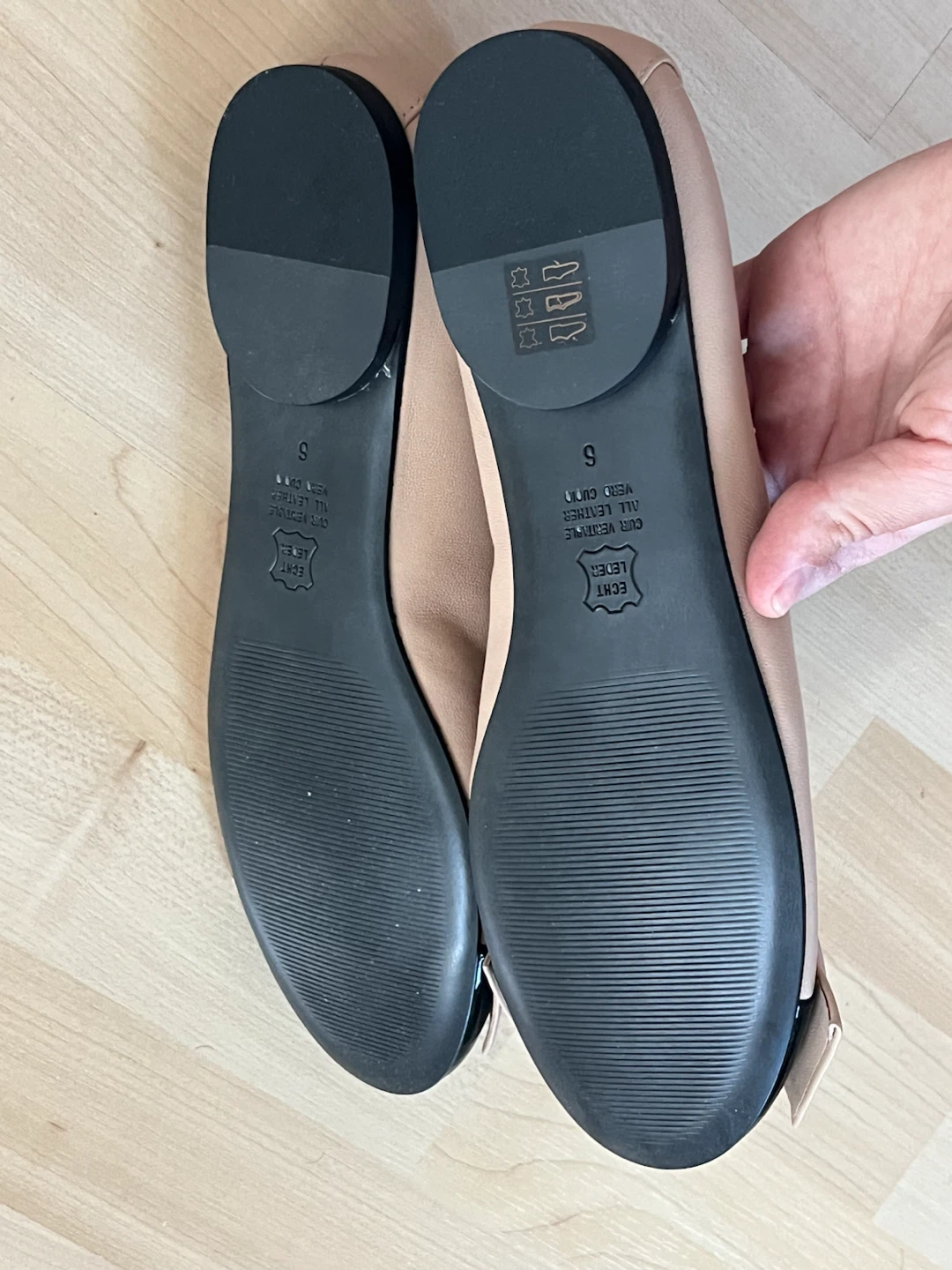 Kennel & Schmenger Beige Leather Flats Size 6 - photo 3